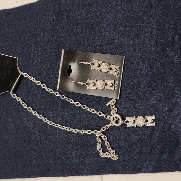 Mom volleyball necklace set - Picture 1 of 1